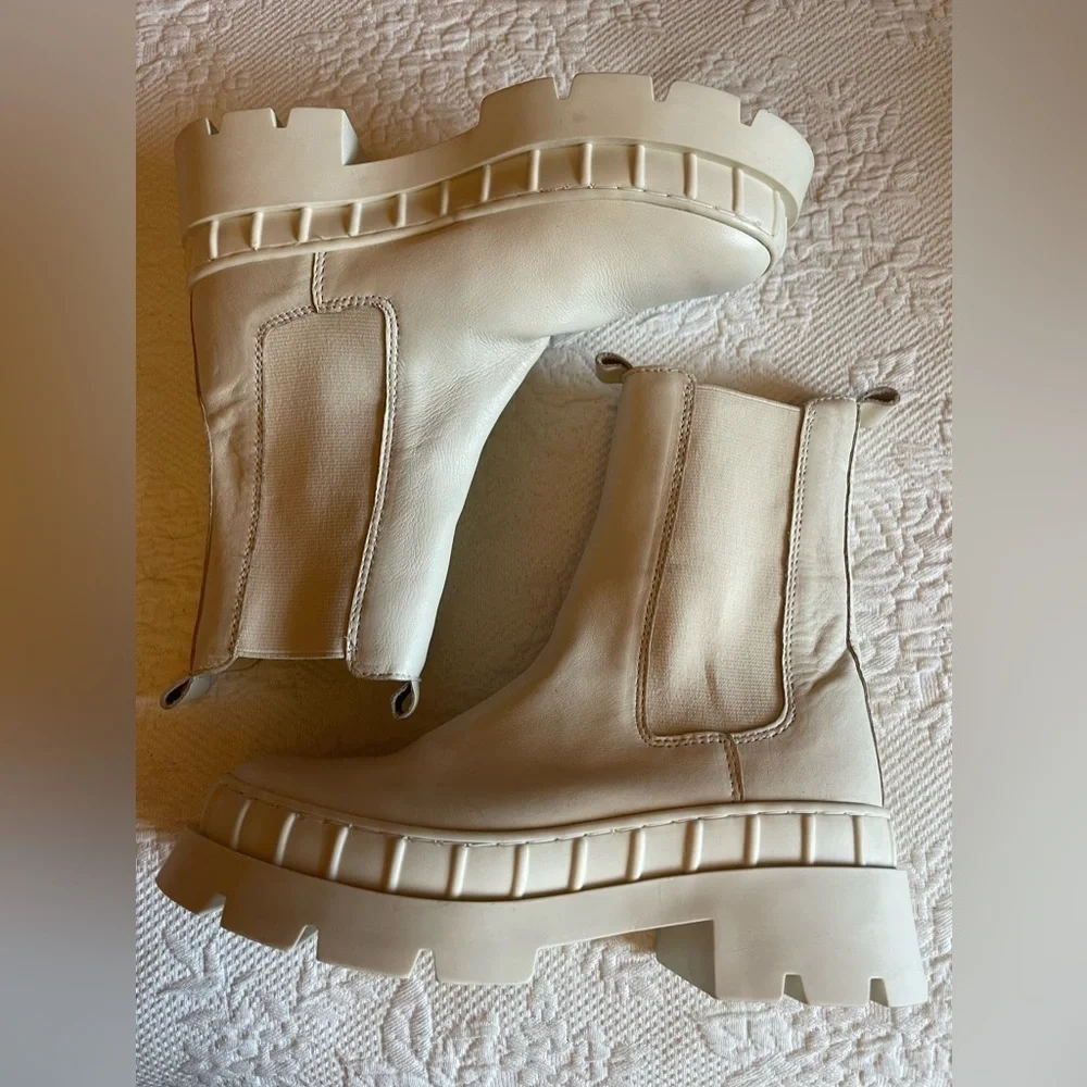 Steve Madden Barclay leather upper boots NWOT - Picture 3 of 8